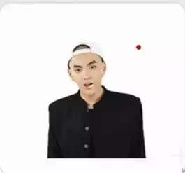 吴亦凡变身可爱小逗比搞怪萌帅表情包可爱来袭
