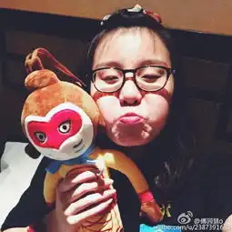 傅园慧表情包刷爆网络原来这姑娘天生就这么逗逼
