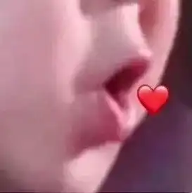 看到一个情侣之间的小套路,不夸张的讲还真的是挺甜的