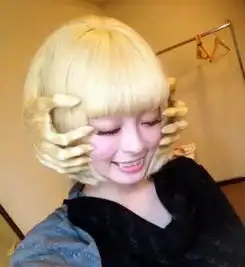 这就是传说中的杀马特
