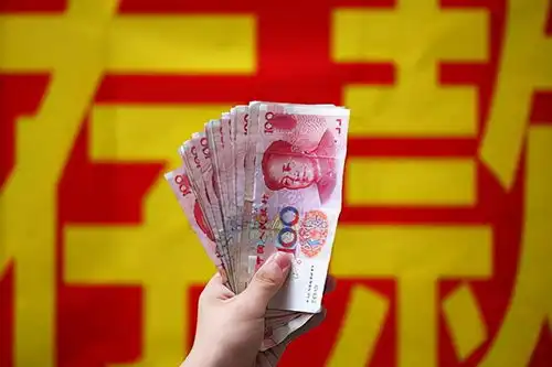 一个家庭存下8万很难过来人透露情况,赚的多花的更多
