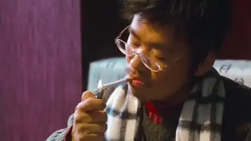 抽烟抽进北影教科书,临场加戏让导演拍手叫好,王宝强演戏真的好
