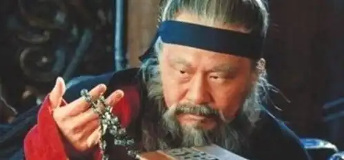 假如诸葛亮选择了曹操,他的结局又如何呢其实水镜先生早有见解