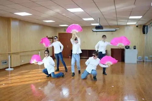 云上联欢,嗨皮牛耶
