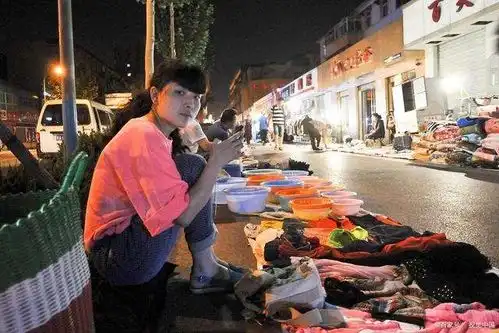 摆地摊一个月买奥迪千万不要被骗了