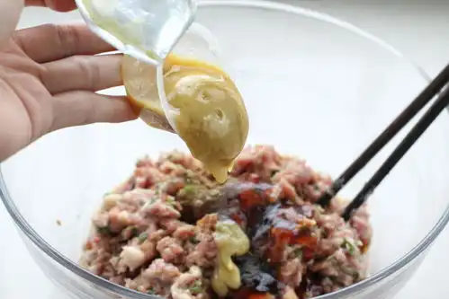 这菜老外拿来做沙拉,其实还能包饺子,颜值高味道好,吃着真过瘾
