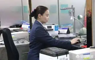 很多银行柜员认为付出并未得到相应的回报所以选择辞职
