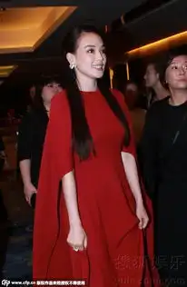 舒淇与女友人玩亲亲对镜挤眉弄眼表情雷人8041770
