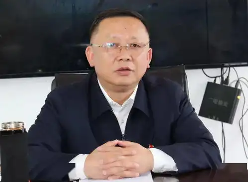 沿河自治县人大常委会主任席宁到中界镇高井村开展党史学习教育专题宣讲
