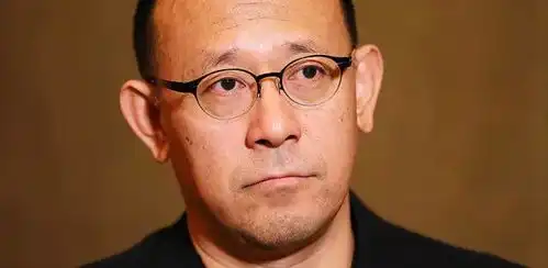 战狼2吴京的眉毛剑眉更衬托男人的阳刚之气
