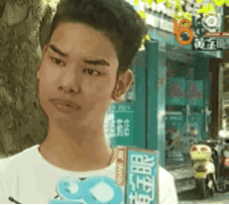 租房小吴恋爱了女友当街被吻害羞推开,身形被赞素人版杨天真
