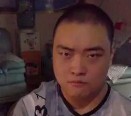 为什么我手机上的搜狗输入法的表情包在上qq聊天时有时能用有时不能用
