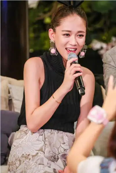 表情陈乔恩看奥运最爱孙杨七夕和两个有夫之妇过表情
