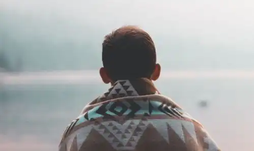 感情中处于弱势地位的男生,该怎么挽回爱情
