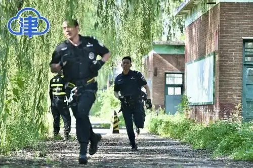 天津公安特警百人尖兵集训队魔鬼强训周震撼来袭

