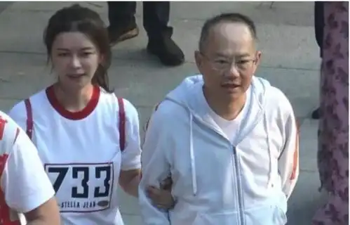 反目成仇的4对明星恋人,有人对簿公堂,有人老死不相往来

