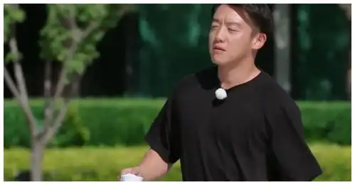待遇不公奔跑吧蔡徐坤等新嘉宾镜头多,老嘉宾沦为背景板
