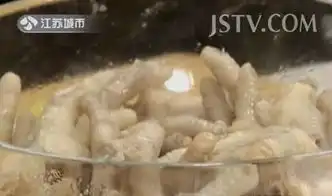泡椒凤爪图片
