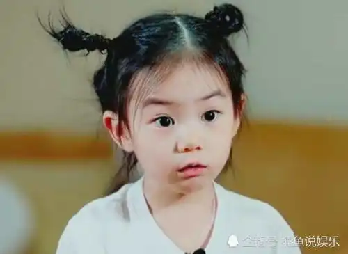 贾静雯女儿咘咘甜美惹人爱,看到长大后的森碟,果真惊艳了
