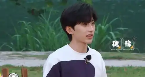 奔跑吧尴尬瞬间,蔡徐坤拒绝卖萌对郭麒麟翻白眼,表情太真实
