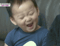 韩国可爱小男孩表情包
