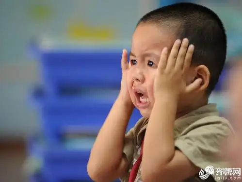 开学第一天被熊孩子上学表情包萌一脸,实力演绎全身心拒绝开学...
