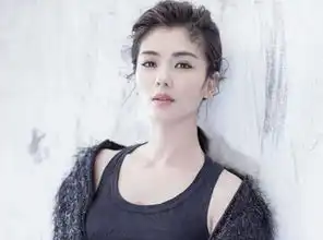 赚钱不要命40岁刘涛拍戏困到睁不开眼,面色憔悴疲惫不堪
