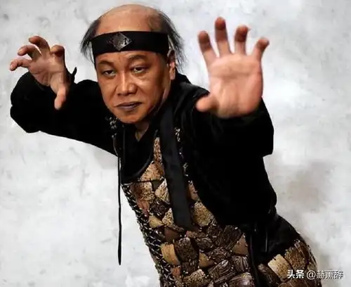 男子因一句话被雪藏20年,如今儿女成武林高手
