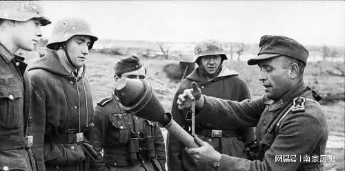 1945年日本投降曾提出一个要求,需宣布日本天皇无罪,原因为何
