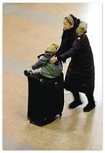 实拍春运表情孩子,妈妈带你回家组图
