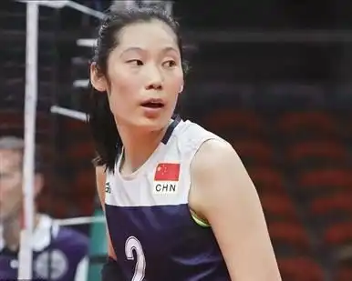 朱婷霸气展现王之蔑视,中国女排里约奥运对战荷兰比赛同样精彩
