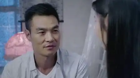 表情兰桐花开第4集桐花书记为自己的冲动道歉,因水渠一事桐花书记...表情
