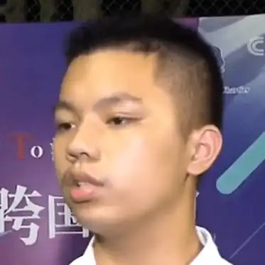 厦门外国语学校向法国寄去了跨国包裹,里面装着...央视多栏目聚焦
