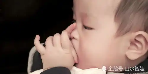 表情婴幼儿发育迟缓,尤其脑发育,父母该做哪些表情
