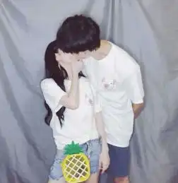 情侣头像女人都是泡椒凤爪,喜欢帅的又拒绝不了有钱的
