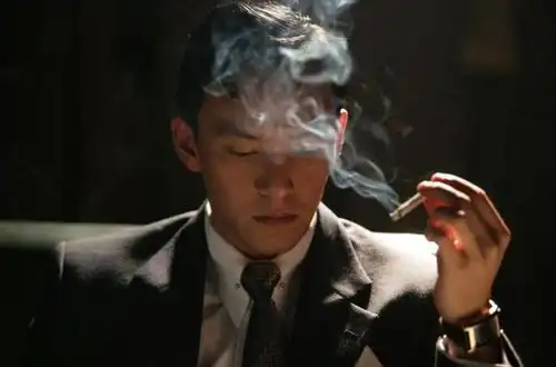 甜茶的盛世美颜,张震的深沉演技,这样的科幻片你能不期盼
