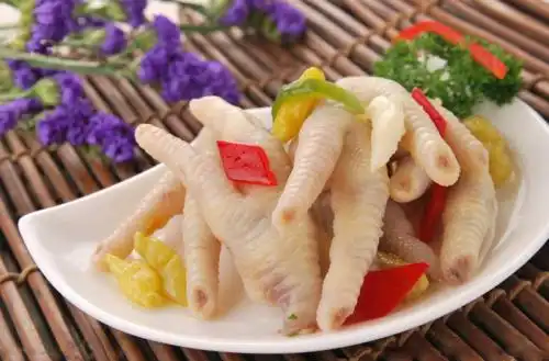 做泡椒凤爪是用陈醋好还是用白醋好呢
