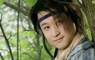 福布斯中国发布2019名人榜吴京位居榜首女艺人榜首出乎意料
