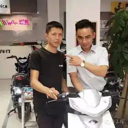 蓝瘦香菇广西夹壮普通话红爆朋友圈
