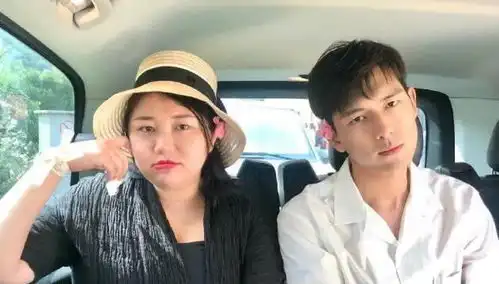 杨天真到底经历了什么今近照瘦成气质女神,这是要抢艺人饭碗
