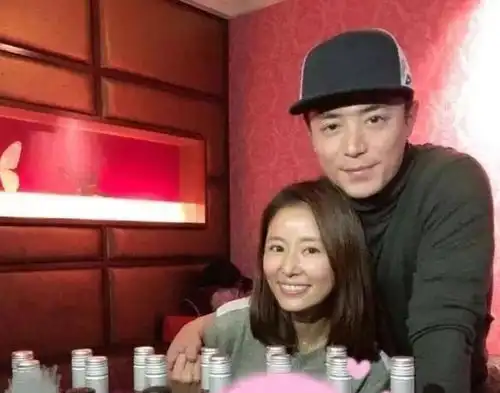 饶明签卫生大扫除离婚合同流传街头,怒劝林心如不要太过分
