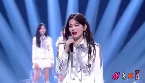 火箭少女告别典礼,杨超越发言好特别,这才是有智慧的女孩
