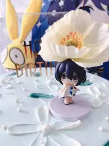 追寻着湛蓝色的蝶翼,为希儿送上生日祝福另有表情包上架微信平台
