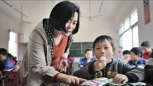 如果未来乡村教师的收入比大城市多五倍,你愿意去乡村当老师吗
