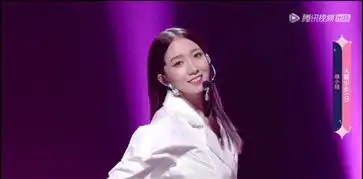 杨超越哪儿来的底气连龙丹妮都敢调侃,舞蹈环节面部表情太僵硬
