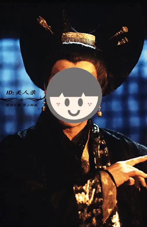 那些年小螃蟹王俊凯的错位照搞笑可爱合集

