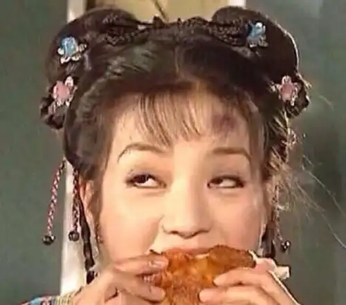 小燕子就是吃了没文化的亏明明厨艺精过紫薇,却被抢尽风头
