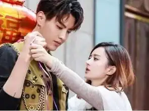 吴亦凡把初吻给了王丽坤她却拒绝了凡凡的这个要求
