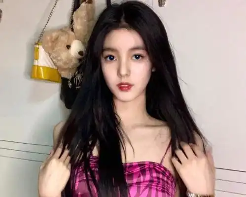 有网友爆料吴亦凡包场带女孩去看电影,晒监控画面
