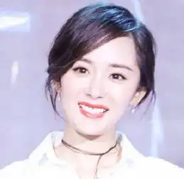 被大表姐的wink杀撩到了学好表情管理你也是万人迷
